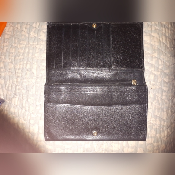 Fendi black bifold wallet - Picture 3 of 7